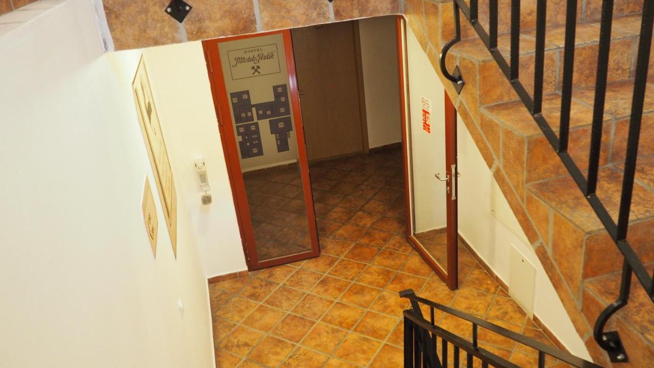 Hostel Młotek i Perlik Tarnowskie Gory Luaran gambar